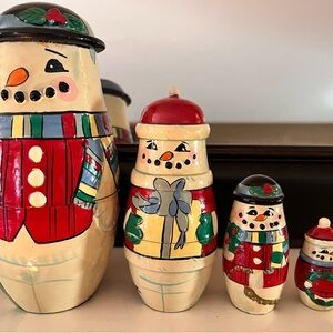 Festive Snowman Nesting Matroyshka Dolls Set
